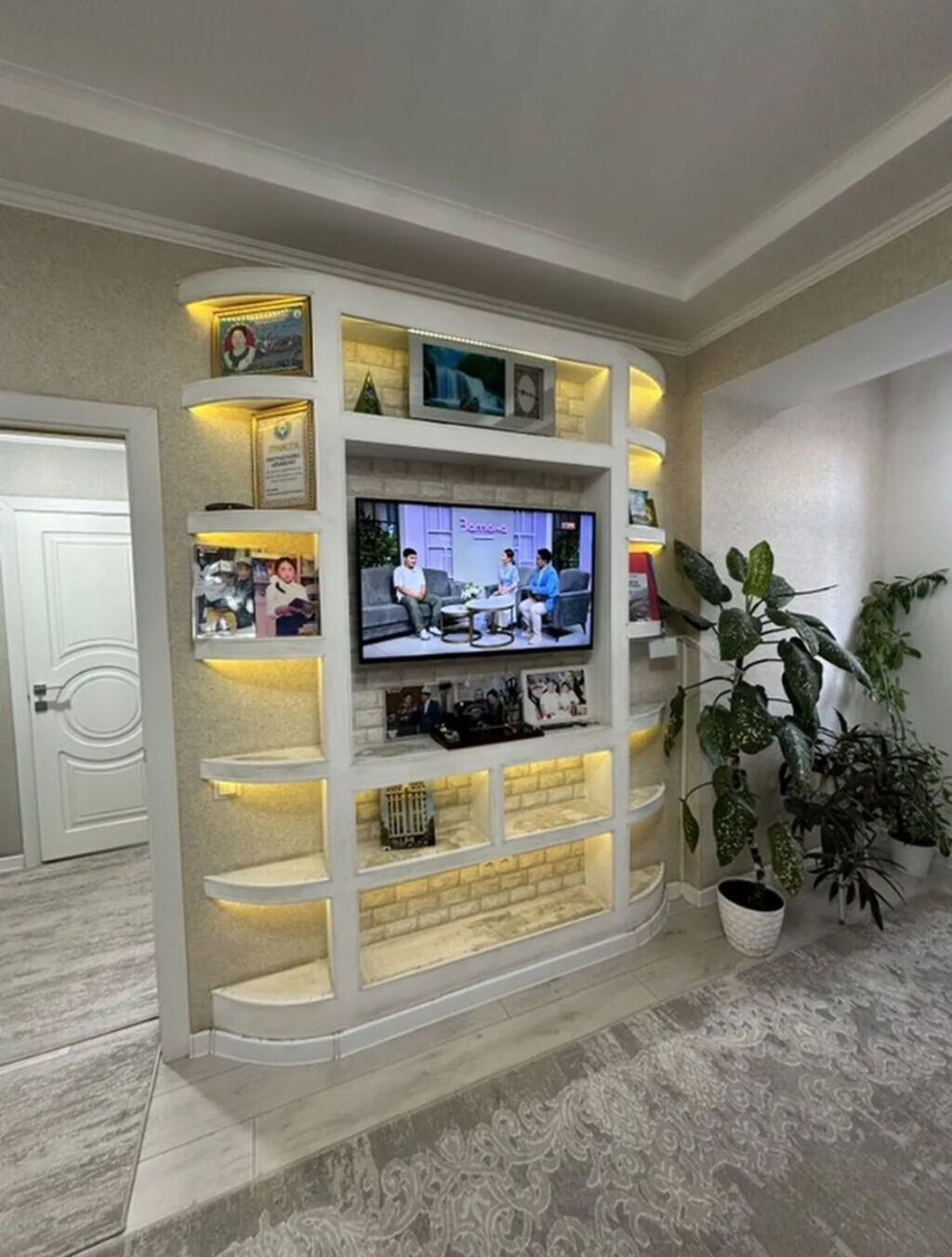 1 комната, 37 м², Элитка, 4 этаж, Евроремонт — фото 8