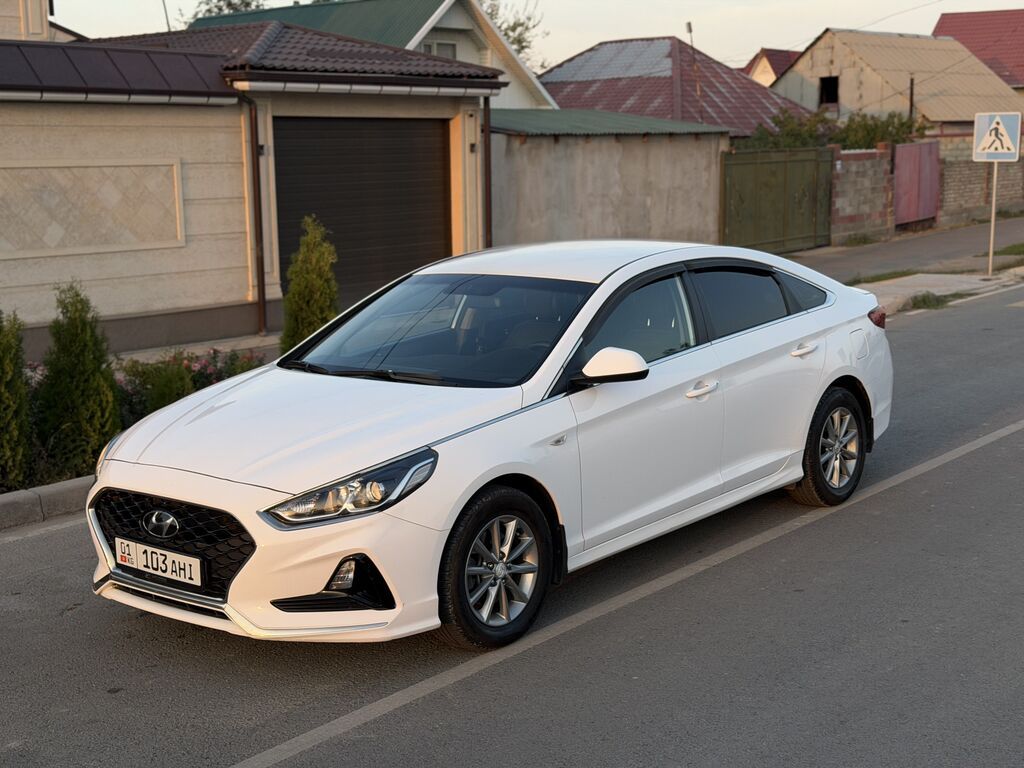 Hyundai Sonata: 2021 г., 2 л, Автомат, Газ, Седан: фото 2