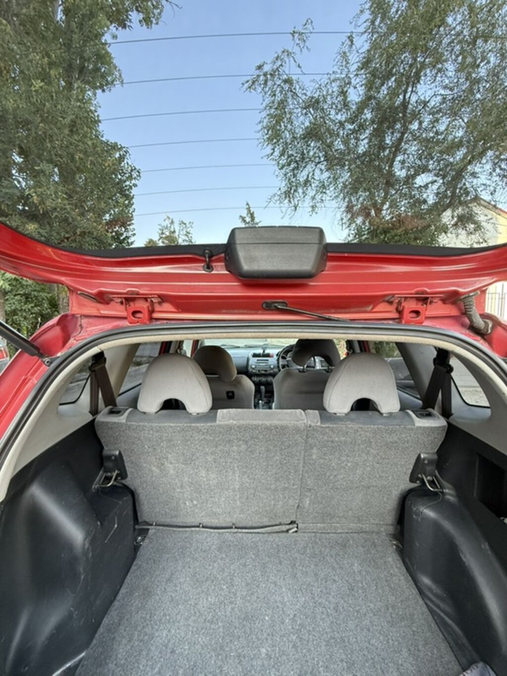 Honda Fit: 2003 г., 1.3 л, Вариатор, Бензин, Хэтчбэк: фото 4