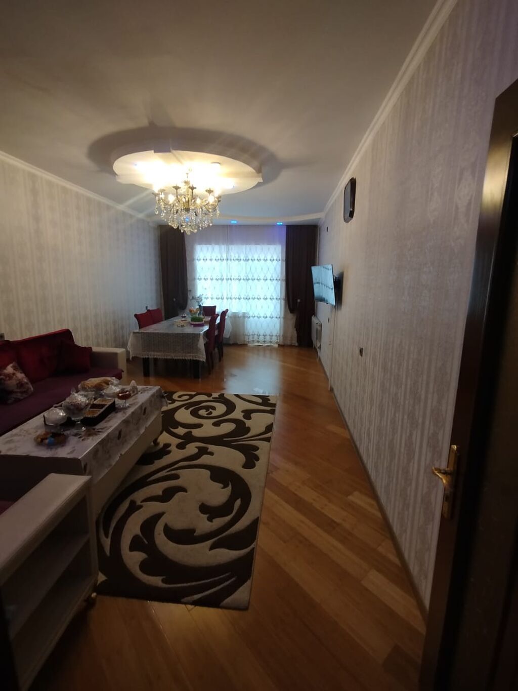 Binə 5 otaqlı, 145 kv. m, Kredit yoxdur, Orta təmir
