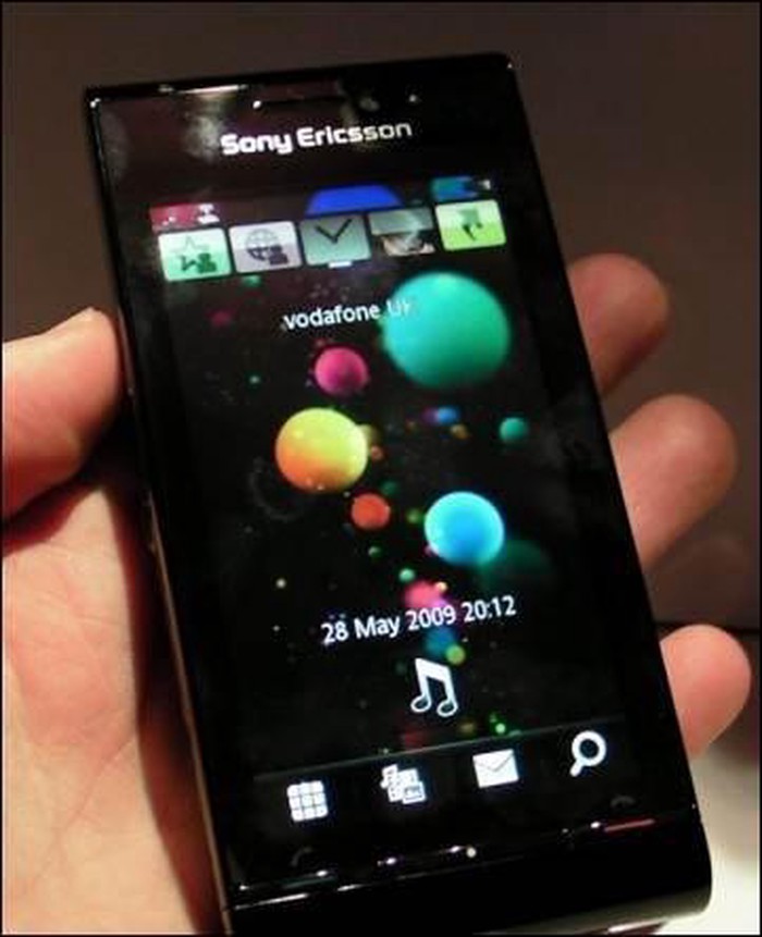 Sony Ericsson: Sony Ericsson Satio 12MP, σε αριστη κατασταση, χωρις φορτιστη σε lalafo.gr Sony Ericsson Satio 12MP, σε αριστη κατασταση, χωρις φορτιστη σε Νίκαια