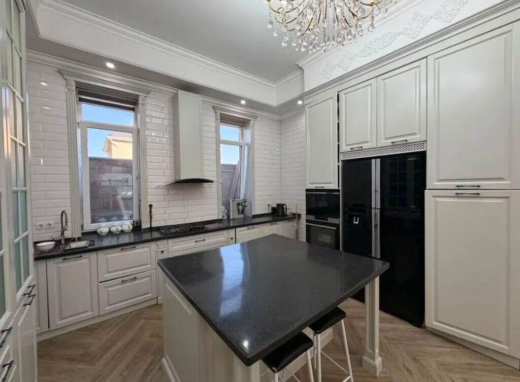 360 м², 9 комнат, Алтын-ордо ж/м, Без подселения: фото 3