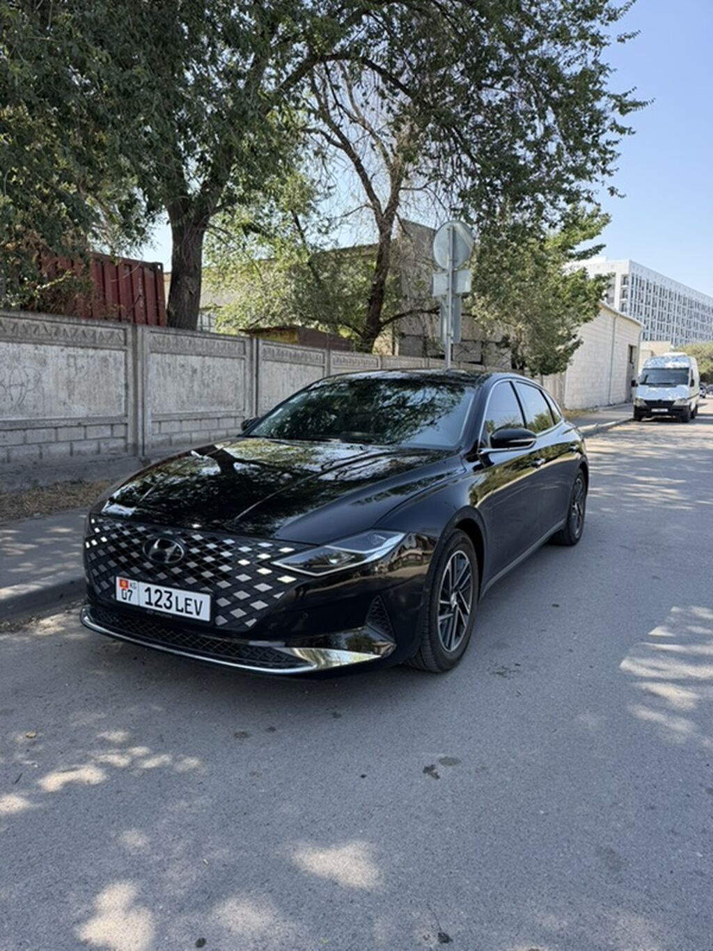 Hyundai Grandeur: 2021 г., 3 л, Автомат, Газ, Седан: фото 2