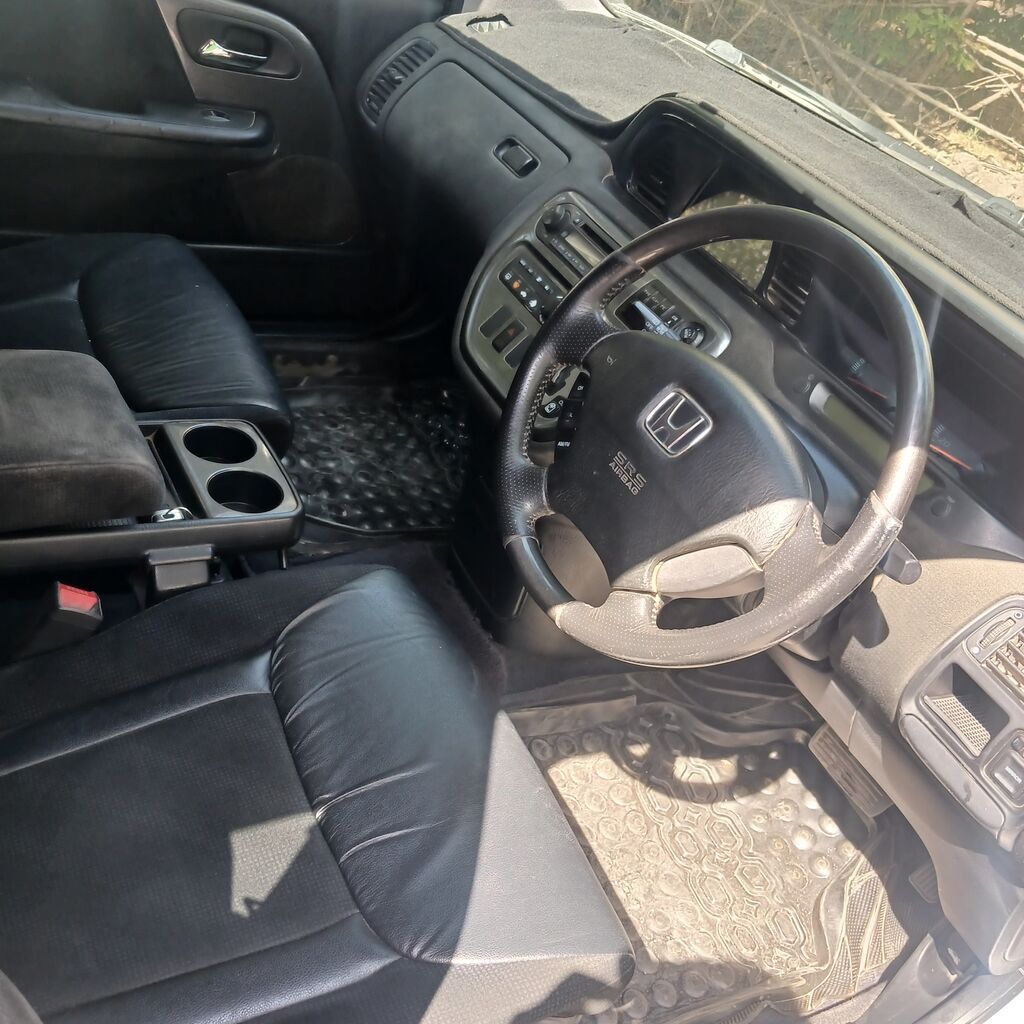 Honda Avancier: 2003 г., 0.2 л, Автомат, Бензин, Универсал: фото 6