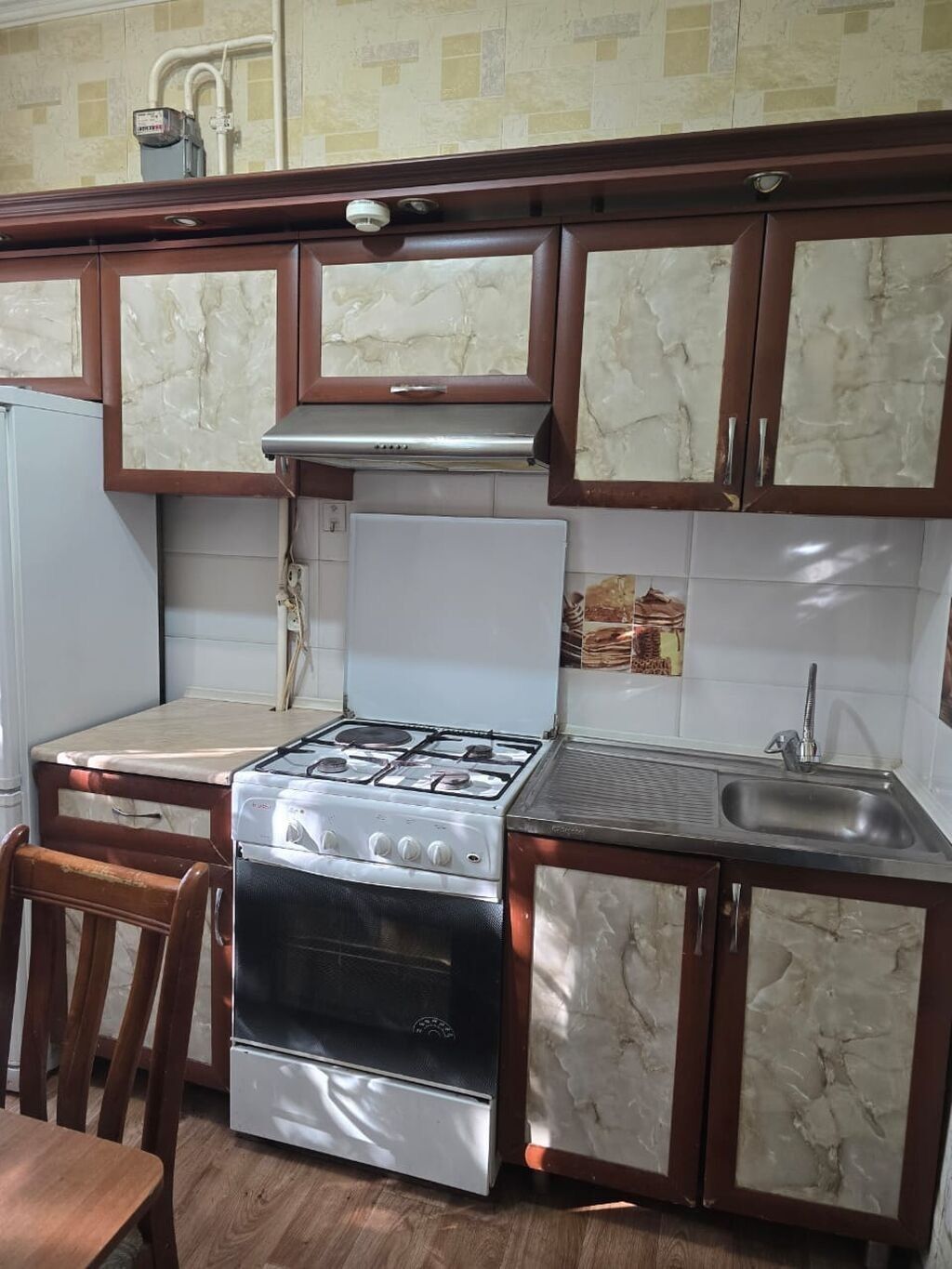 2 комнаты, 50 м², Аламедин-1 мкр 105 серия, 4 этаж, Косметический ремонт: фото 2