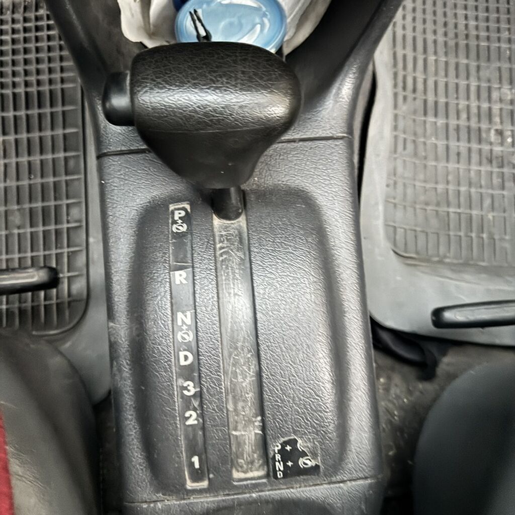 Volkswagen Polo: 1998 г., 1.6 л, Автомат, Бензин, Хэтчбэк: фото 6