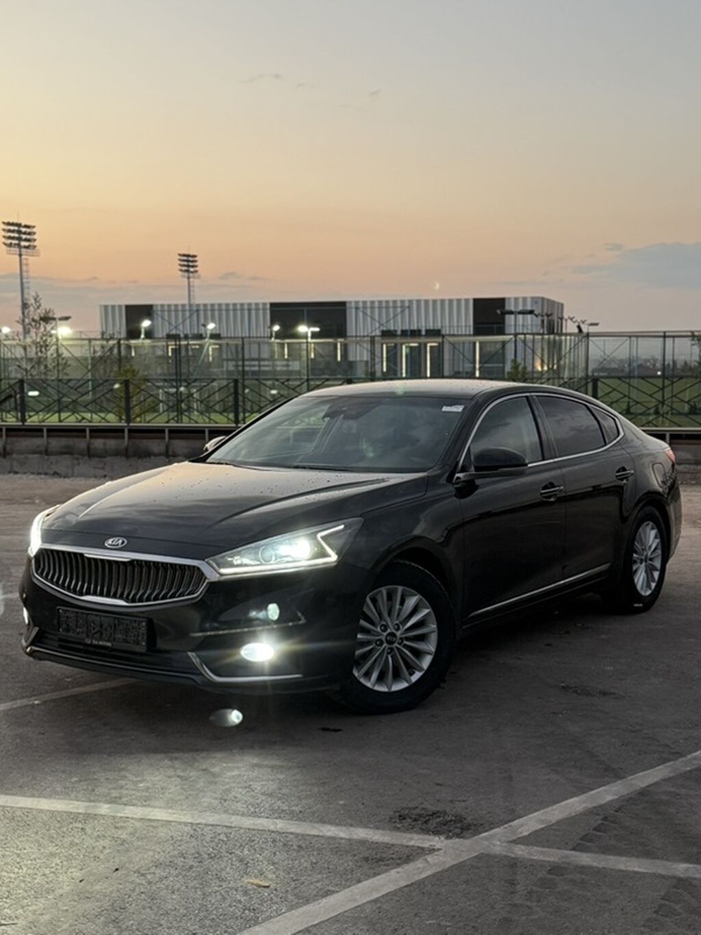 Kia Cadenza 2018, 3 л, автомат, газ, седан: фото 3