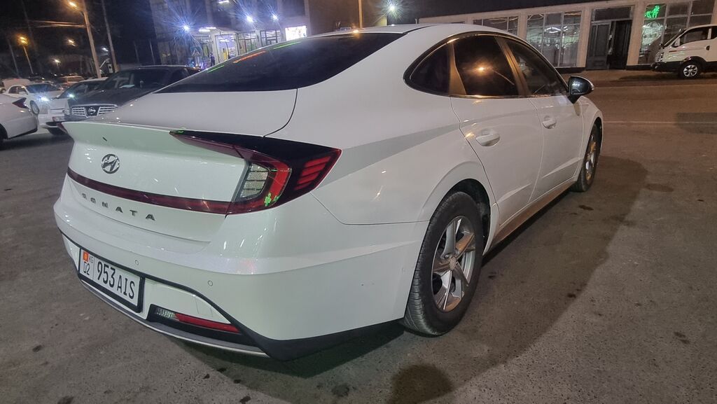 Hyundai Sonata: 2019 г., 2 л, Автомат, Бензин, Седан: фото 3