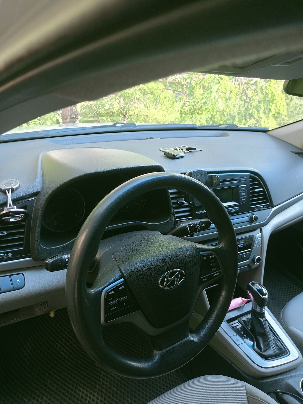 Hyundai Elantra: 2017 г., 2 л, Автомат, Бензин, Седан: фото 4