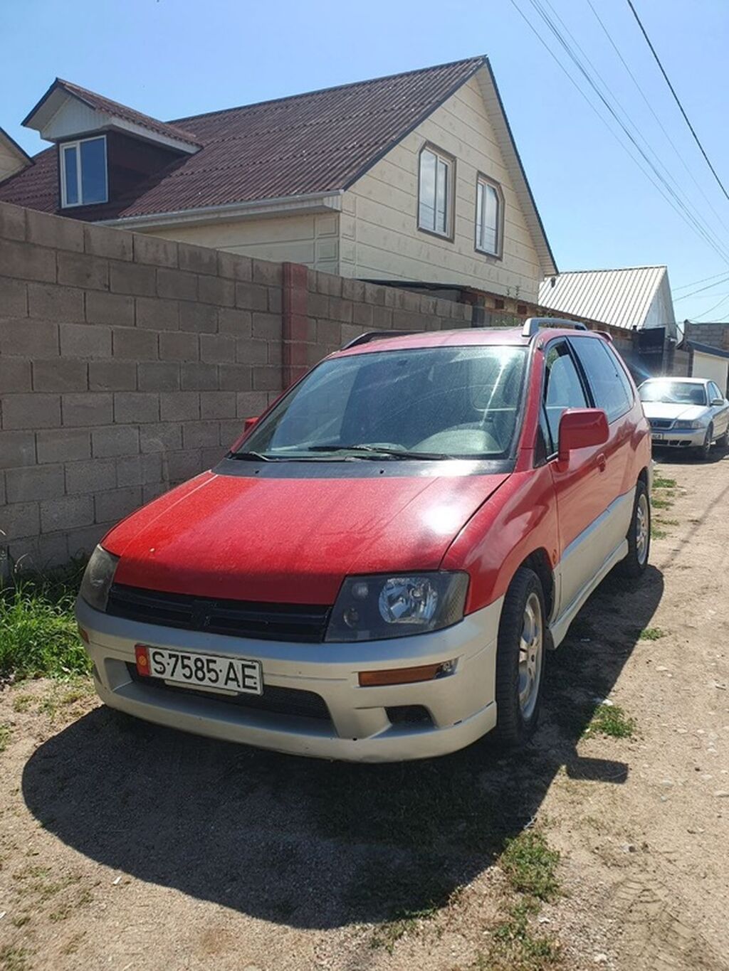 Mitsubishi RVR: 1999 г., 2.4 л, Механика, Бензин, Кроссовер: фото 2