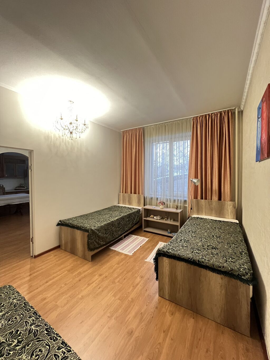250 м², 5 комнат, Азия Молл, Без животных: фото 2