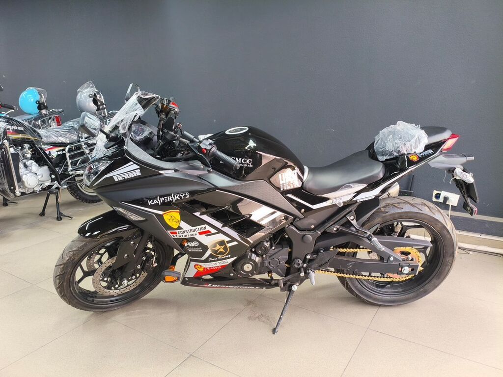 Спортбайк Kawasaki, 400 куб. см, Бензин, Взрослый, Новый: фото 3