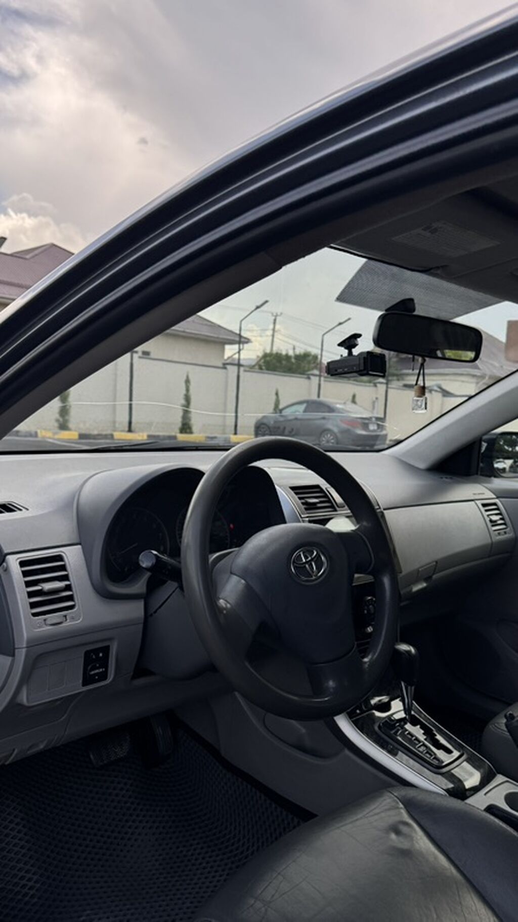 Toyota Corolla: 2009 г., 1.8 л, Автомат, Бензин, Седан: фото 6