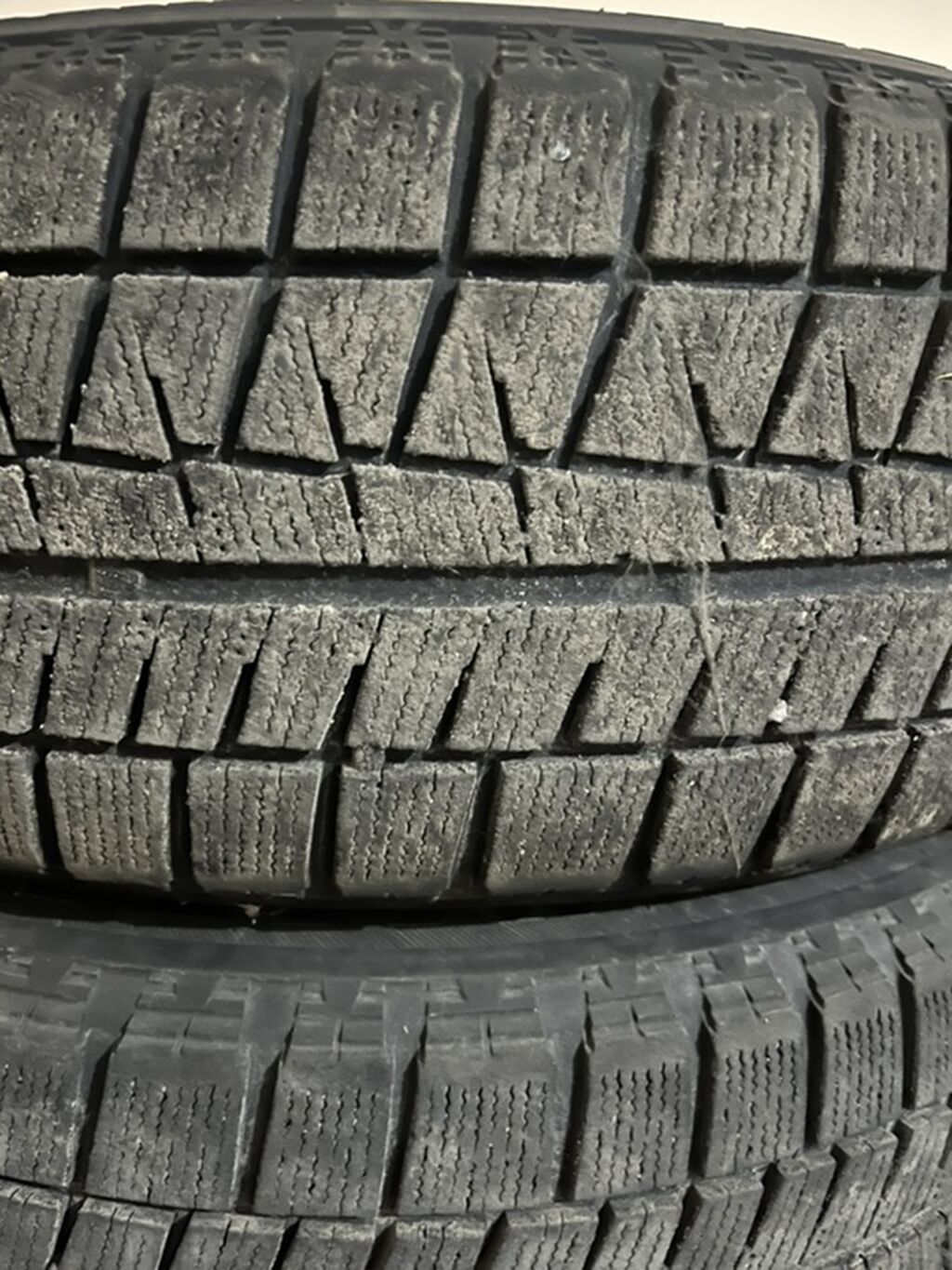 Зимние шины Bridgestone Blizzak Revo GZ, комплект 4 шт. - Размер — фото 5
