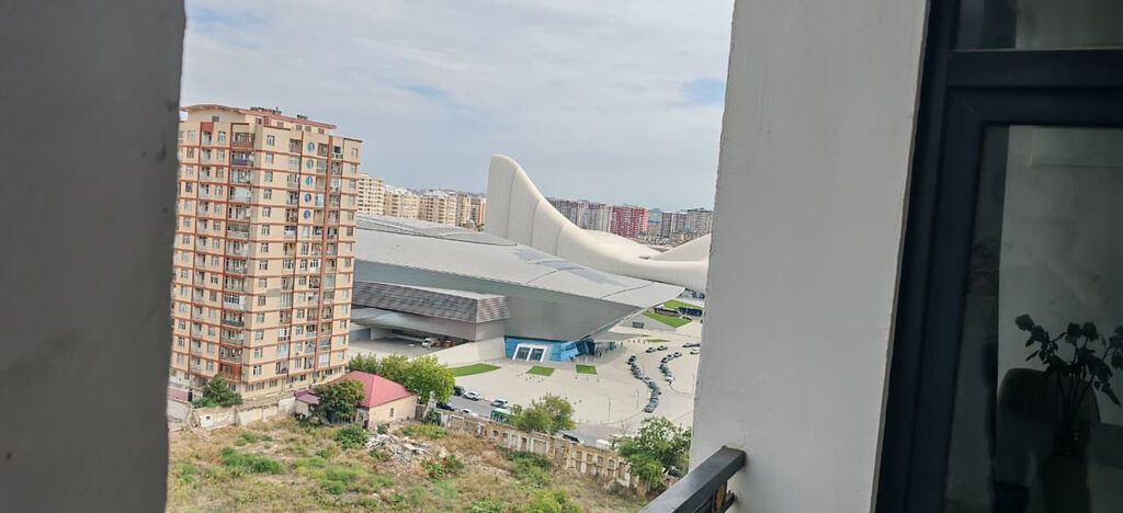 ✨ Nərimanovda, Heydər Əliyev Mərkəzinin Yanında, Zümrüd Residence-də 3