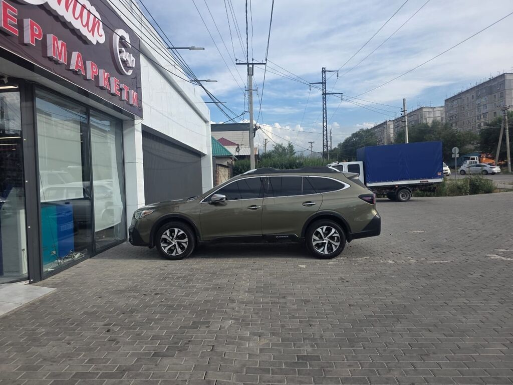 Subaru Outback: 2021 г., 2.4 л, Вариатор, Бензин, Универсал: фото 4