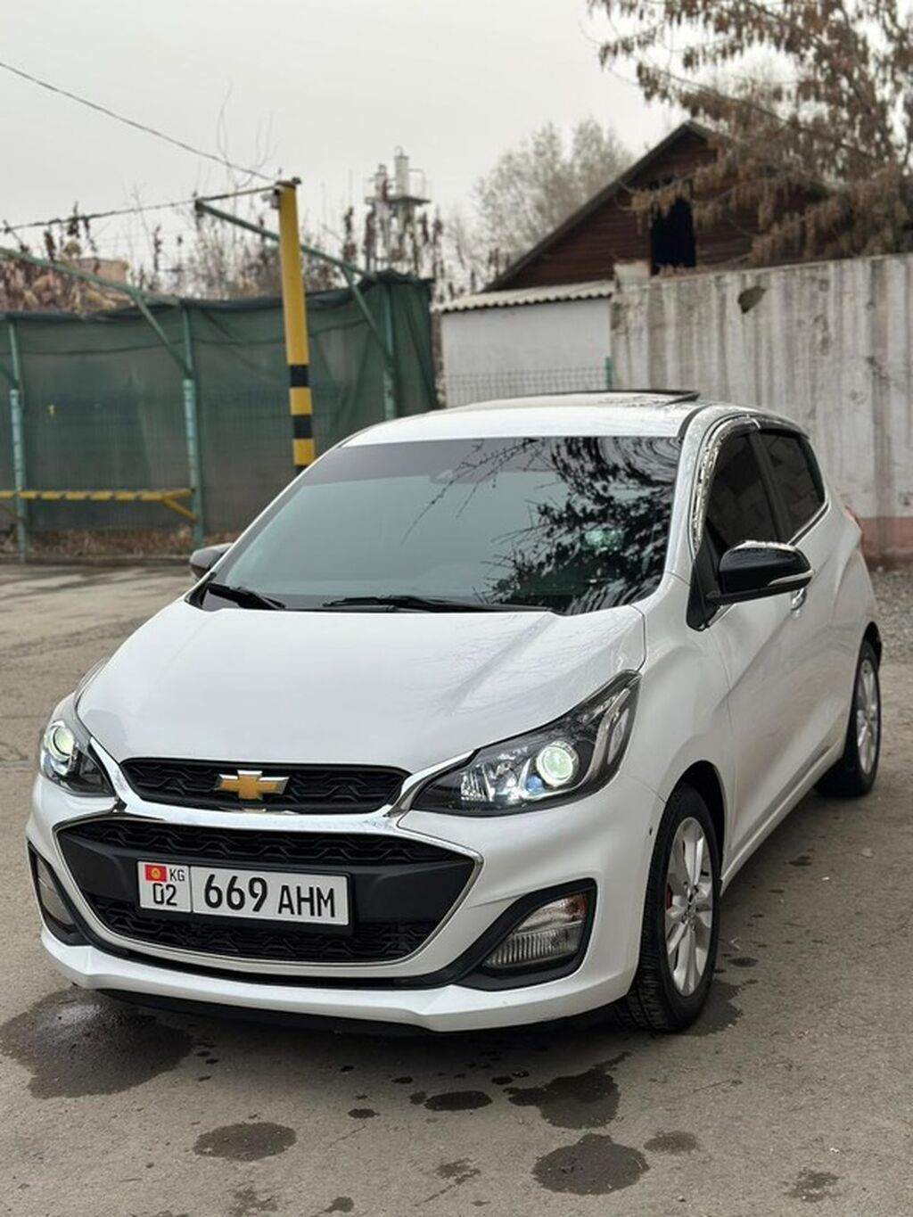 Chevrolet Spark: 2018 г., 1 л, Автомат, Бензин, Хэтчбэк