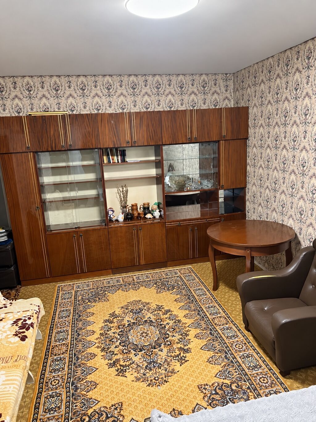 Продам 1-комнатную квартиру в Бишкеке, 34 м², 105-я серия: фото 2