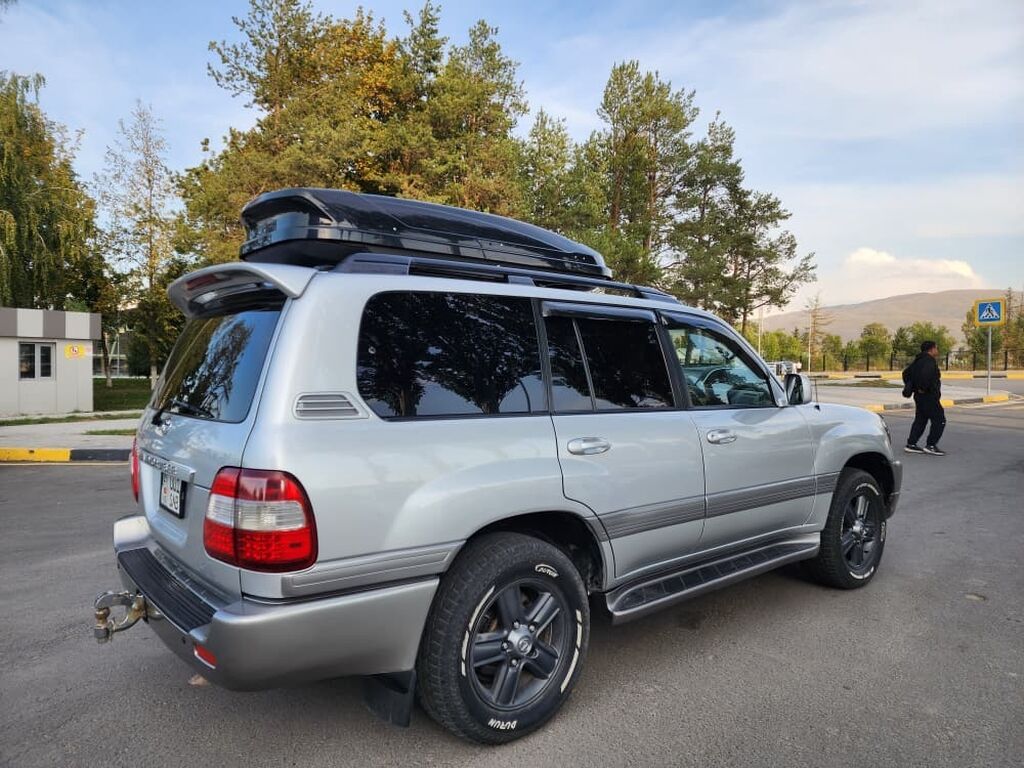 Toyota Land Cruiser: 2006 г., 4.7 л, Автомат, Газ, Внедорожник: фото 5