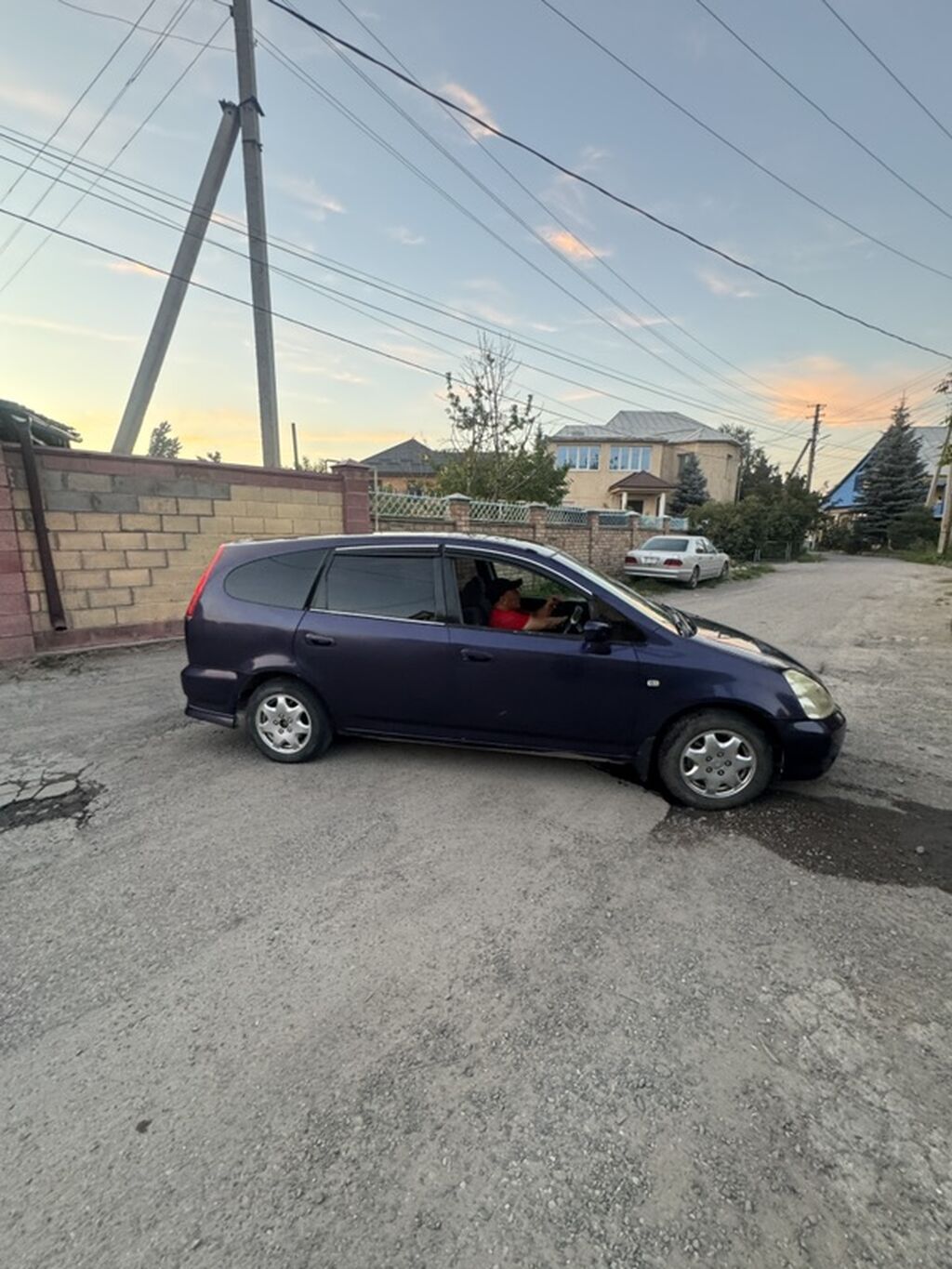 Honda Stream: 2001 г., 2 л, Автомат, Бензин, Минивэн: фото 3