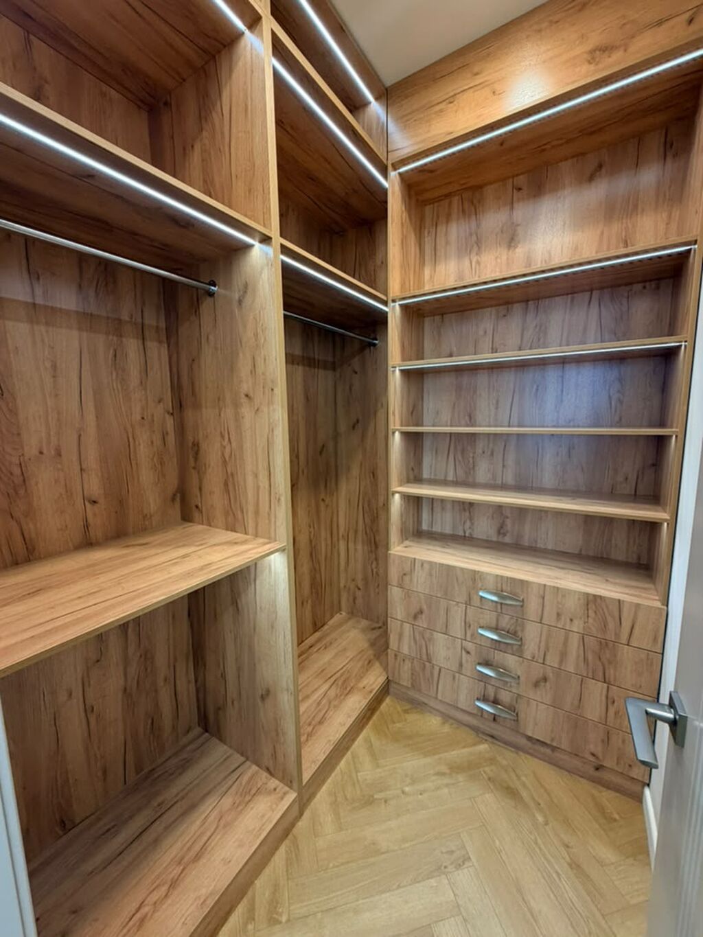 2 комнаты, 60 м², Арча-Бешик ж/м Элитка, 10 этаж, Евроремонт: фото 5