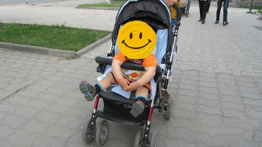 Продаю коляску б/у. Производство Южная Корея. Помещается в лифт: фото 5