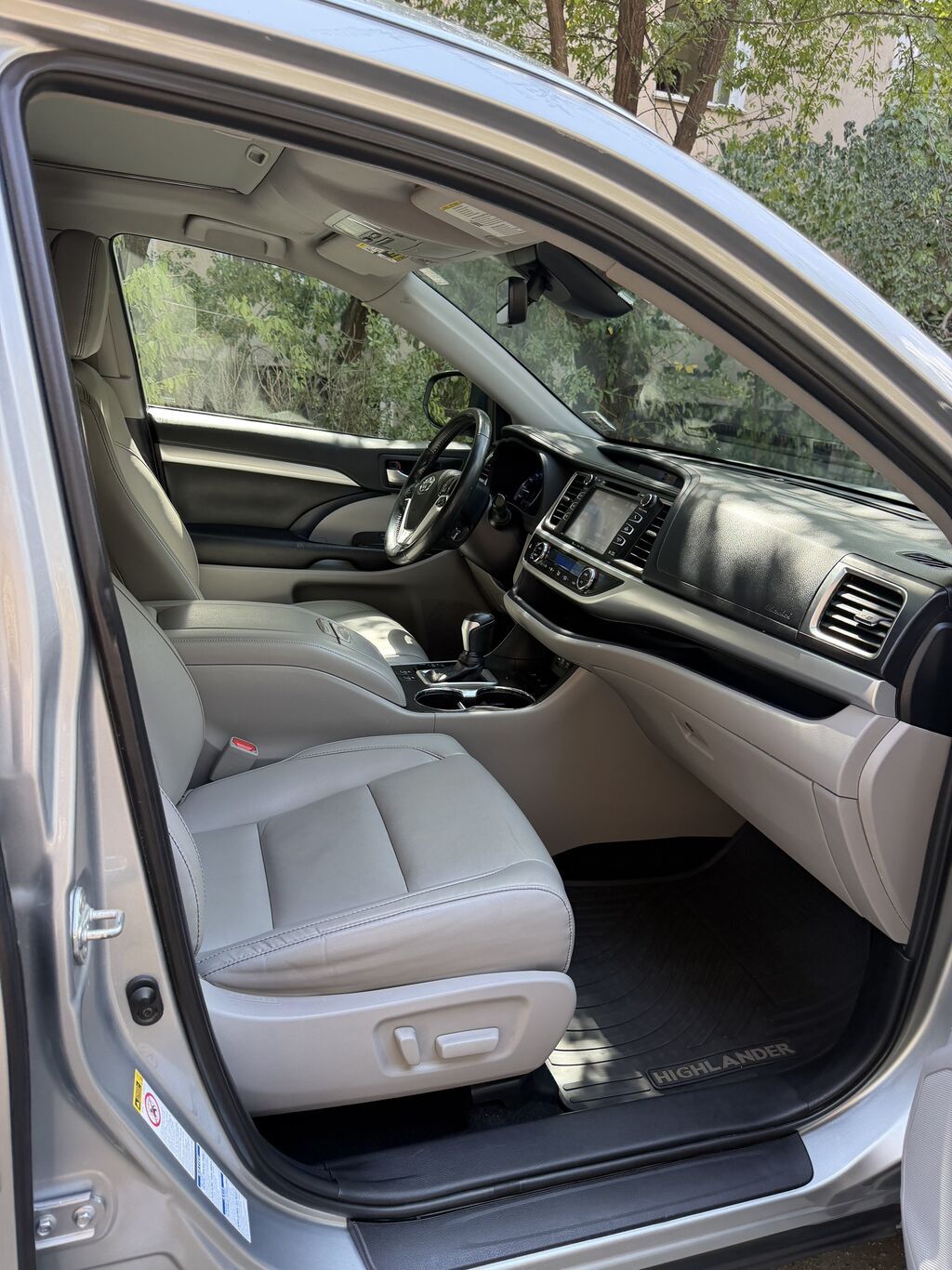 Toyota Highlander: 2019 г., 3.5 л, Автомат, Бензин, Внедорожник: фото 7