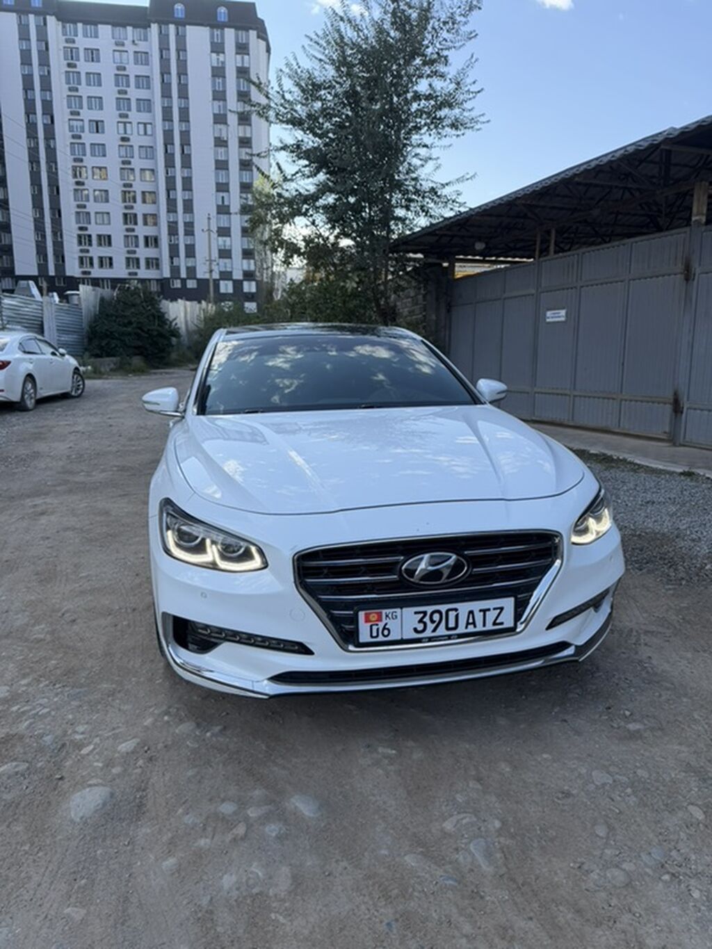 Hyundai Grandeur: 2018 г., 3 л, Автомат, Газ, Седан: фото 3