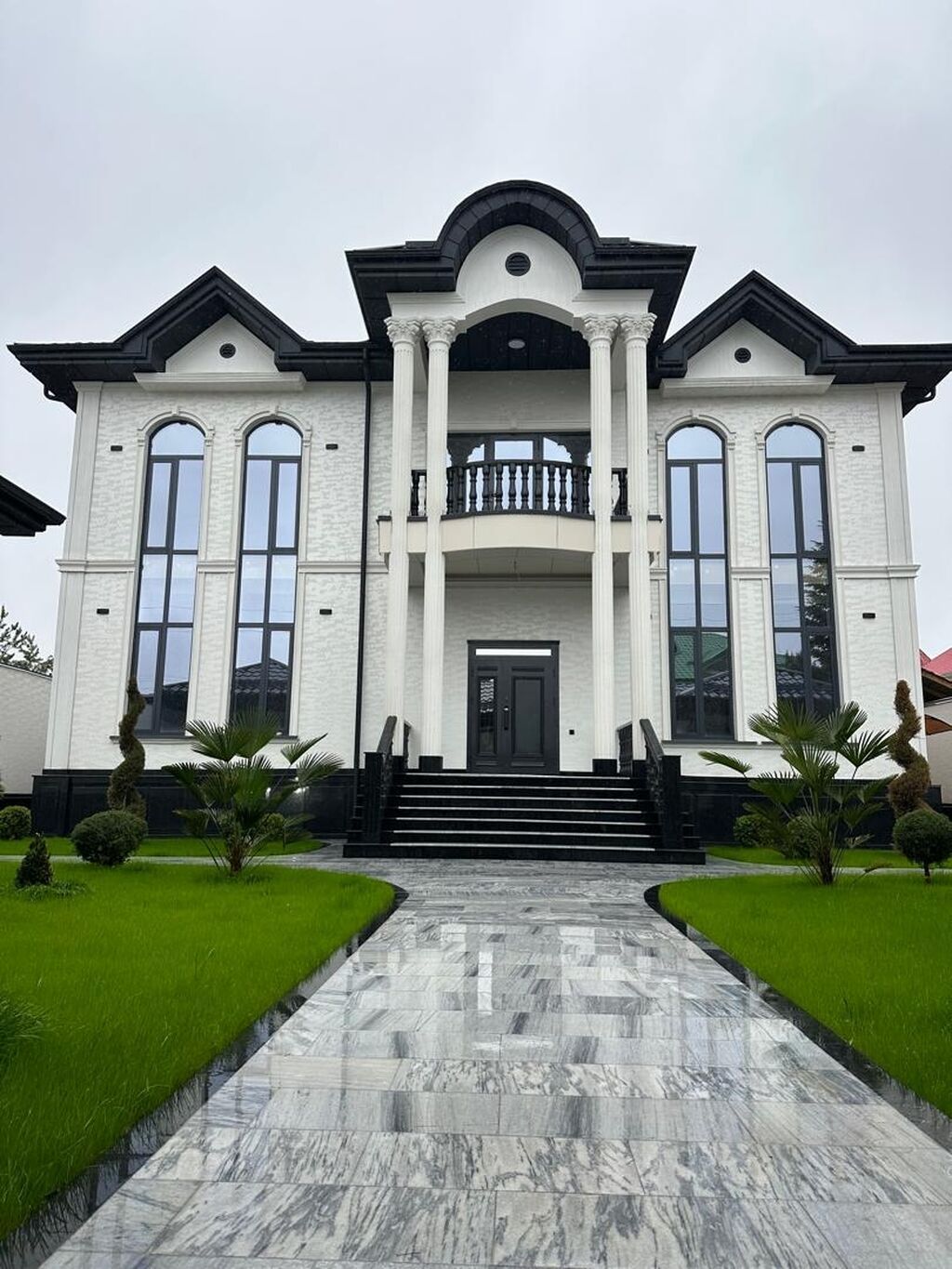 6 комнат и более, 510 м², 8 соток, Бишкек, Киргизия 1 Собственник: фото 1