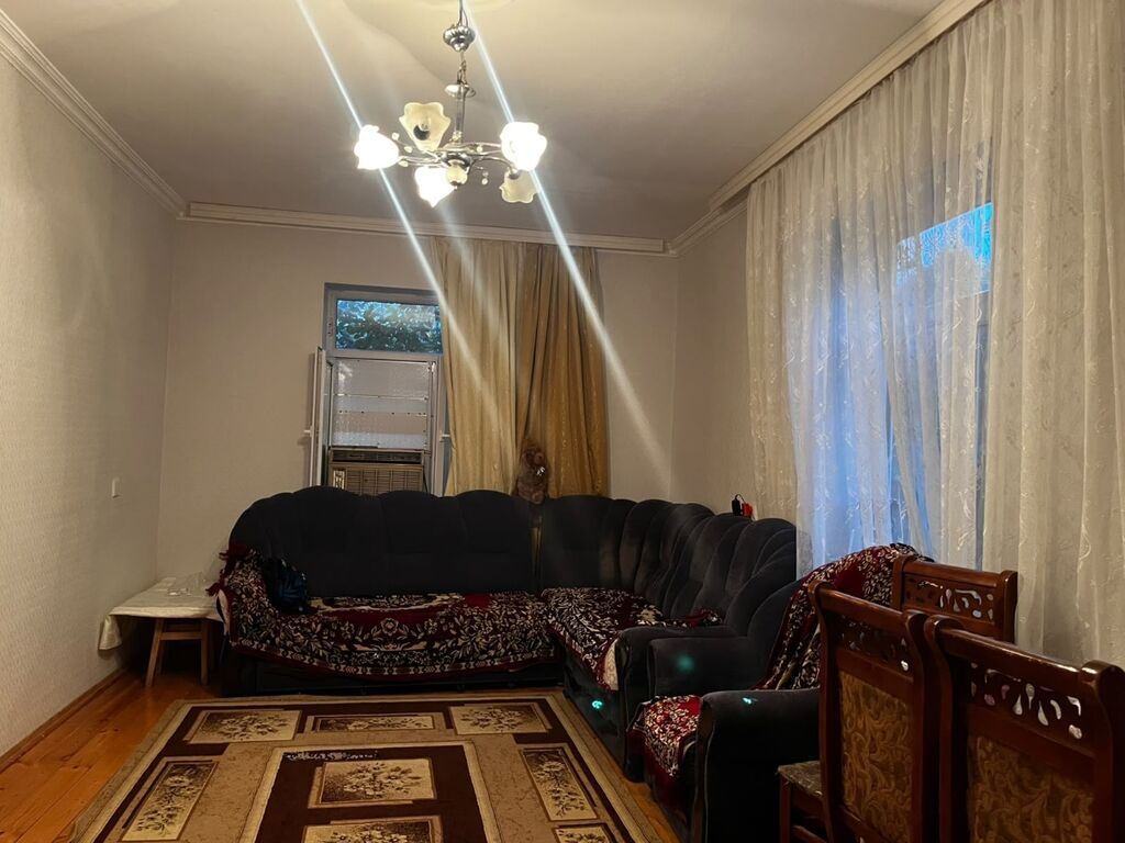 6 otaqlı, 100 kv. m, Kredit yoxdur, Orta təmir