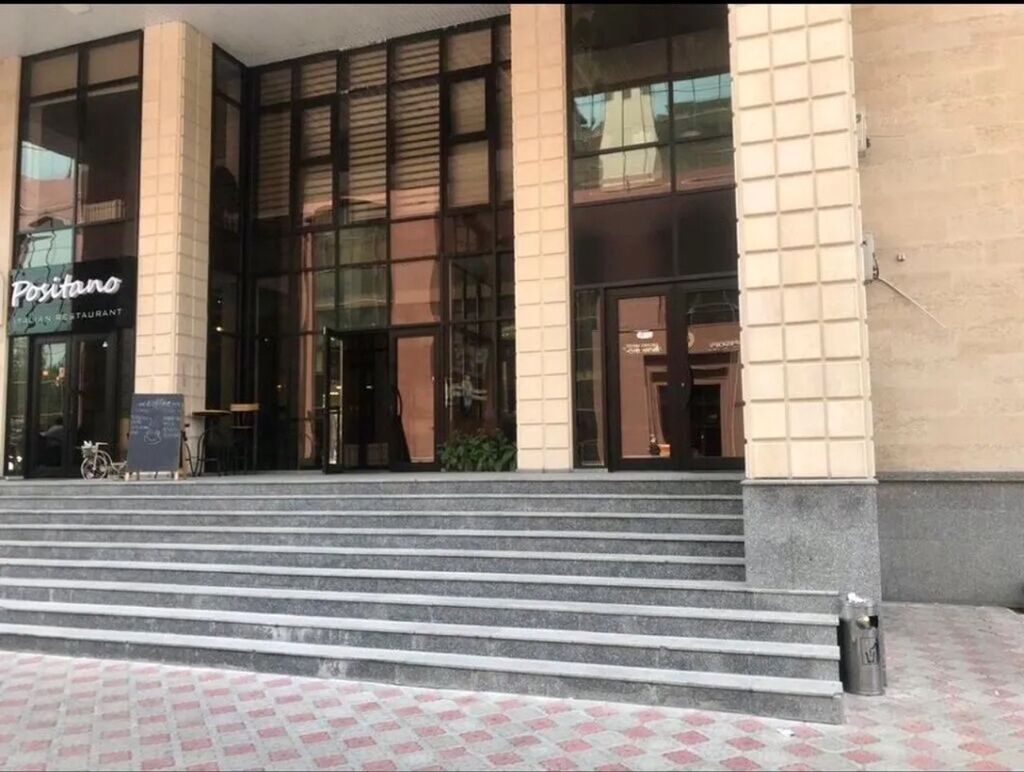 Сдаю в аренду коммерческое помещение, офис в бизнес центре Максимум