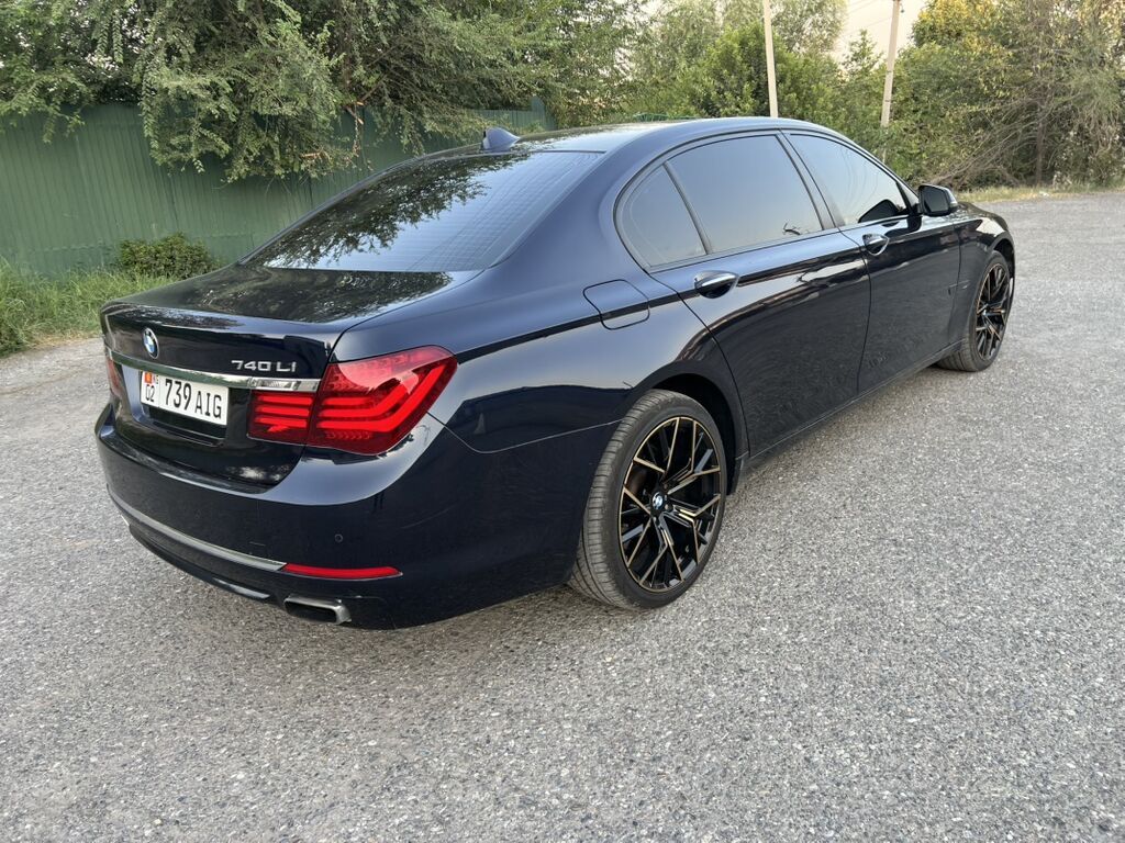 BMW 7 series: 2014 г., 3 л, Автомат, Бензин, Седан: фото 2