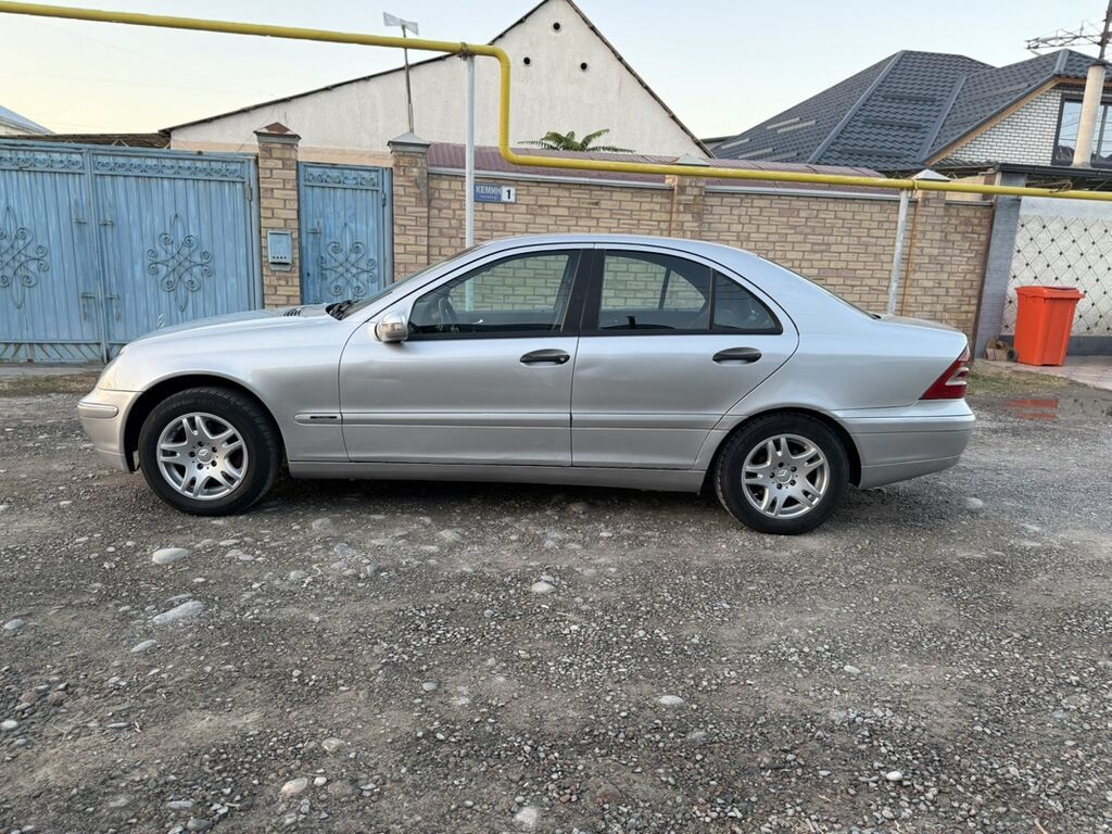 Mercedes-Benz C-Class: 2000 г., 1.8 л, Механика, Бензин, Седан: фото 7
