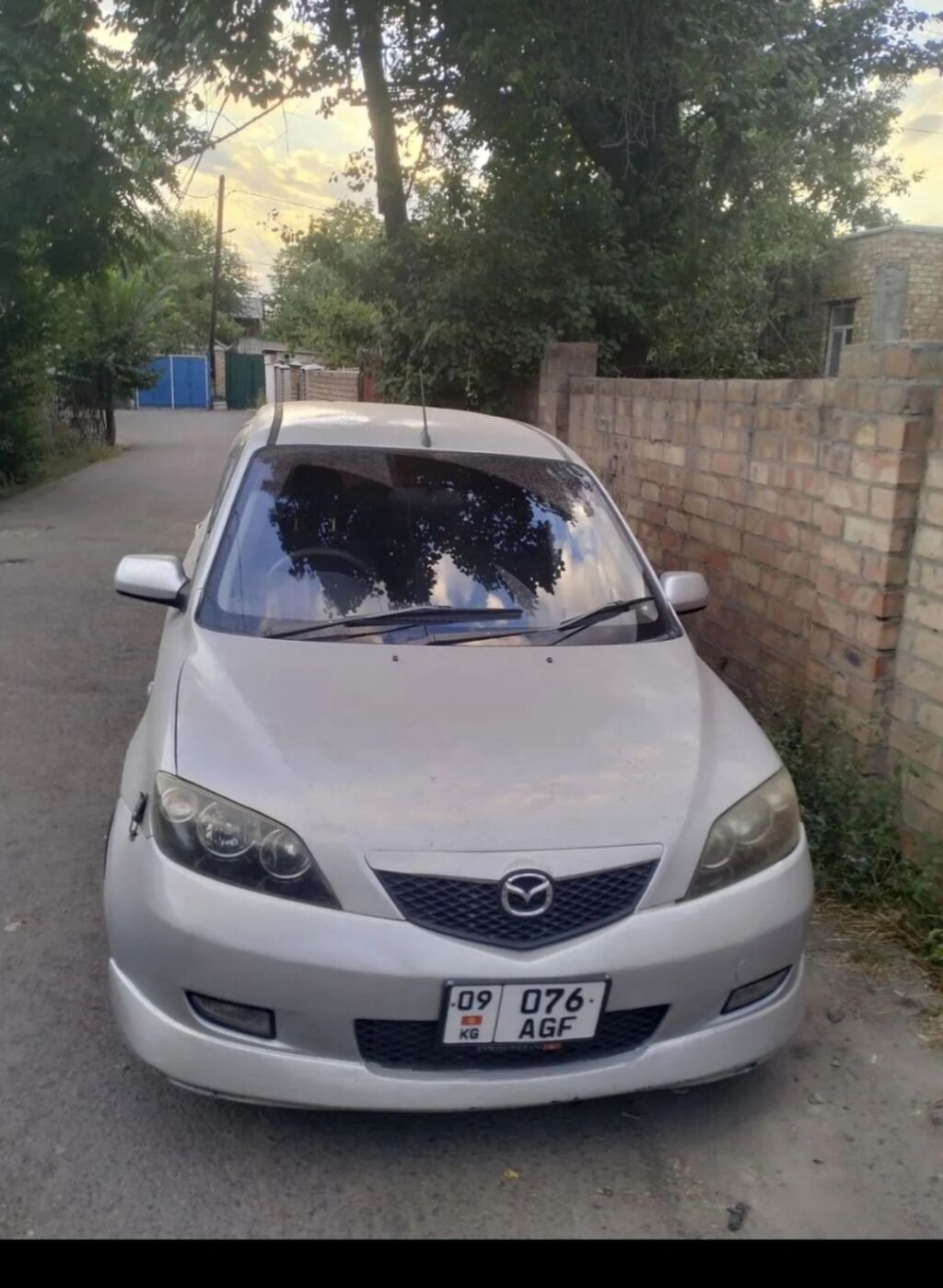 Mazda Demio: 2004 г., Автомат, Бензин, Хэтчбэк: фото 3