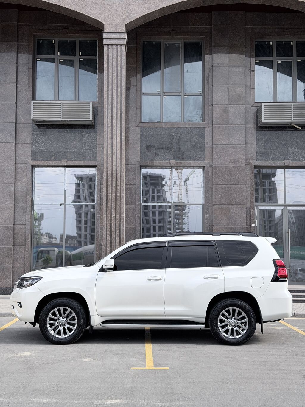 Toyota Land Cruiser Prado: 2018 г., 4 л, Автомат, Бензин, Внедорожник: фото 7