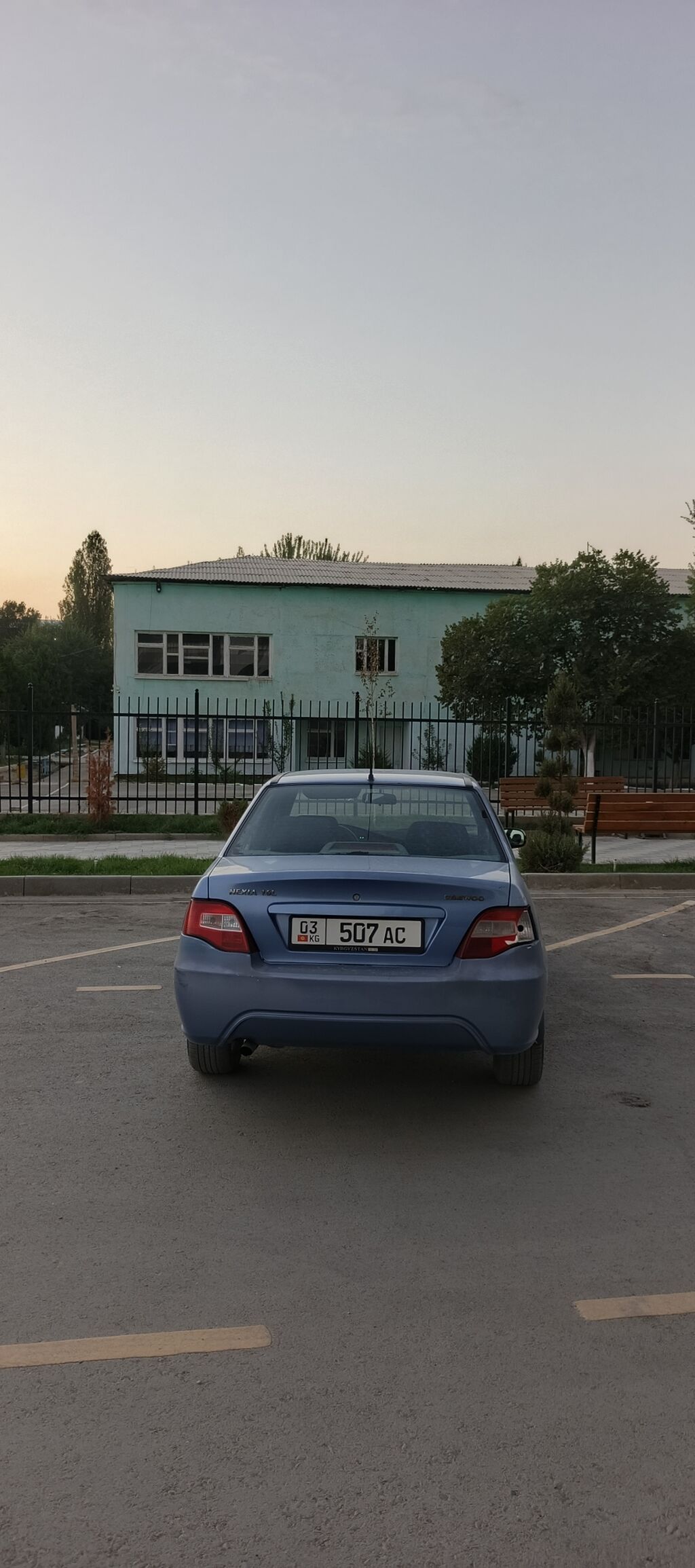 Daewoo Nexia: 2008 г., 1.6 л, Седан: фото 2