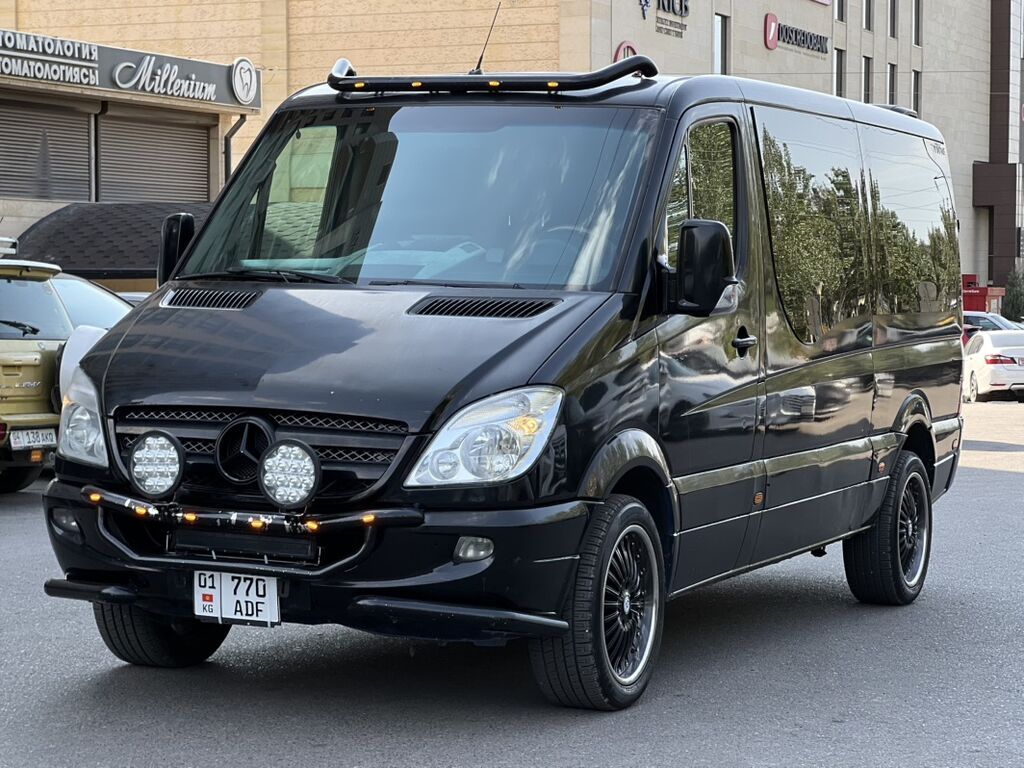 Mercedes-Benz Спринтер: 2009 г., 2.2 л, Автомат, Дизель, Фургон: фото 2