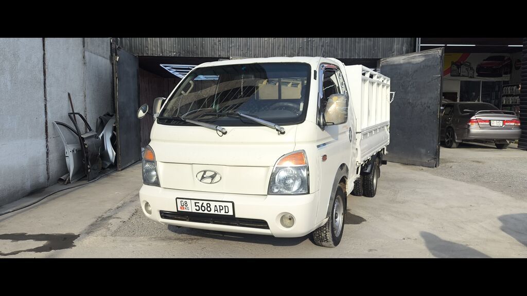 Легкий грузовик, Hyundai, Стандарт, 2 т, Б/у: фото 2