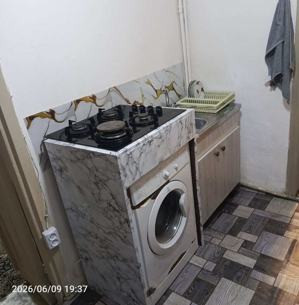 Kirayə üçün mebel və texnikası ilə tam təchiz olunmuş 2 otaqlı mənzil