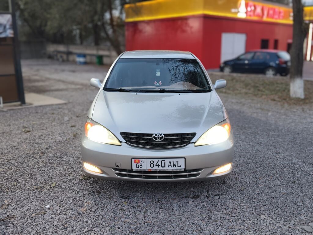Toyota Camry: 2004 г., 2.4 л, Автомат, Бензин, Седан: фото 2
