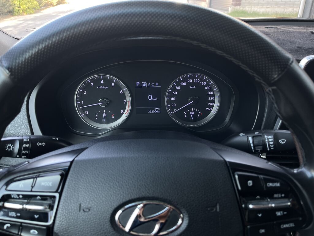 Hyundai Grandeur: 2017 г., 3 л, Автомат, Газ, Седан: фото 8