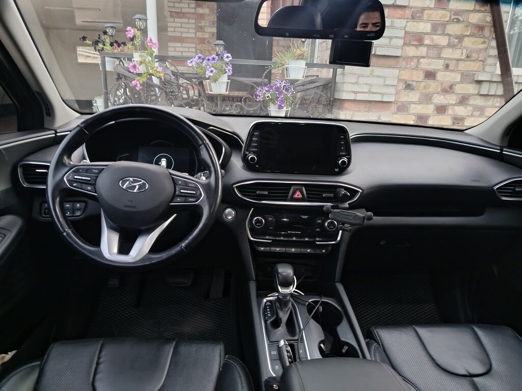 Hyundai Santa Fe: 2019 г., 2 л, Автомат, Дизель, Кроссовер: фото 5