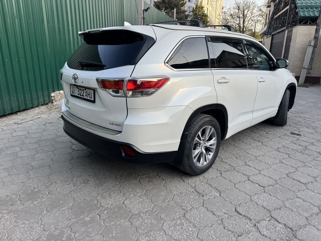 Toyota Highlander: 2015 г., 3.5 л, Автомат, Бензин, Кроссовер: фото 4