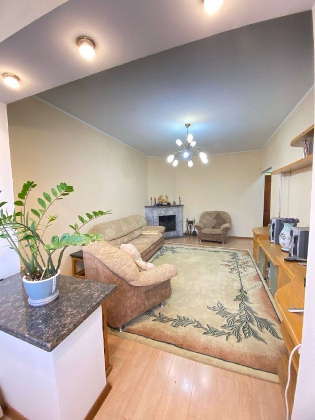 3 комнаты, 66 м², Дордой Плаза ТРЦ 105 серия, 5 этаж, Евроремонт: фото 4