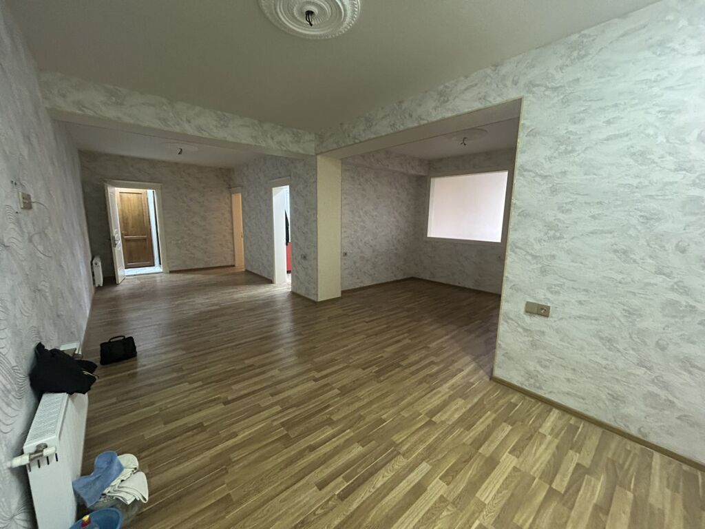 3 otaqlı, Yeni tikili, 106 kv. m