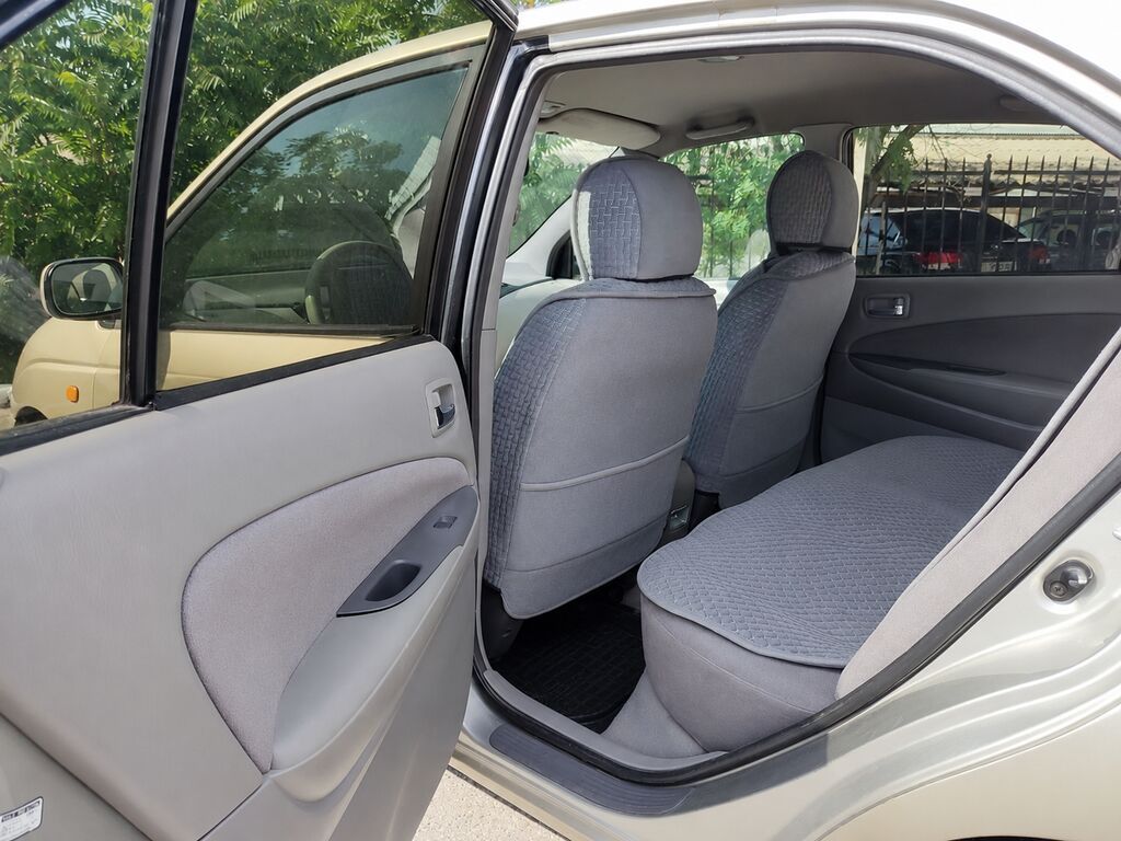 Toyota Prius: 2000 г., 1.5 л, Автомат, Гибрид, Седан — фото 4