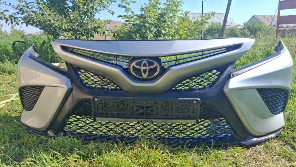 Запчасти для Toyota Camry (XV70) 2018г - Передние фары комплект: фото 5