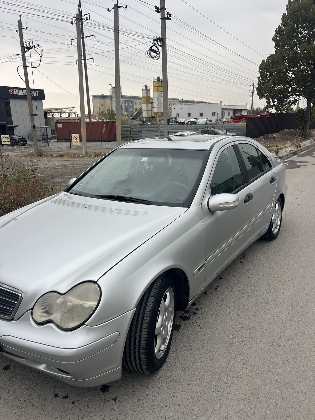Mercedes-Benz C-Class: 2001 г., 2 л, Механика, Бензин, Седан: фото 6