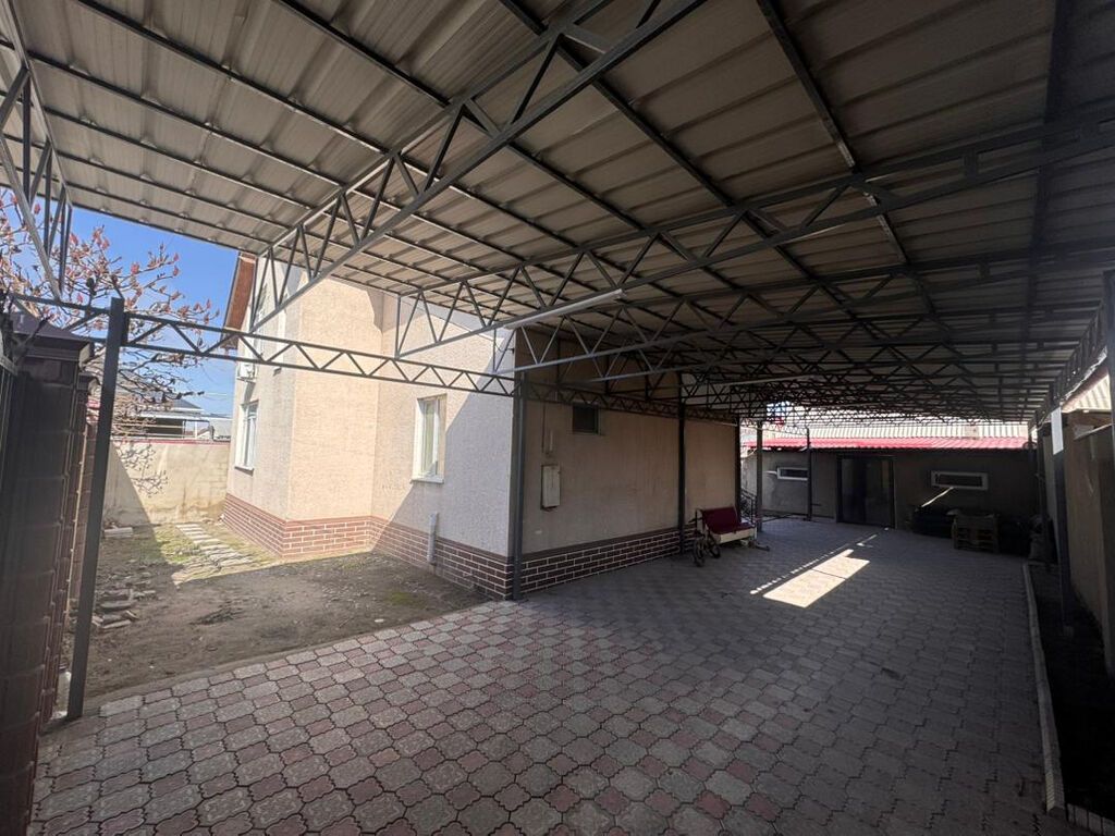 Продаётся 2-этажный дом с жилым цокольным этажом. В жм Кок-Жар . 📍