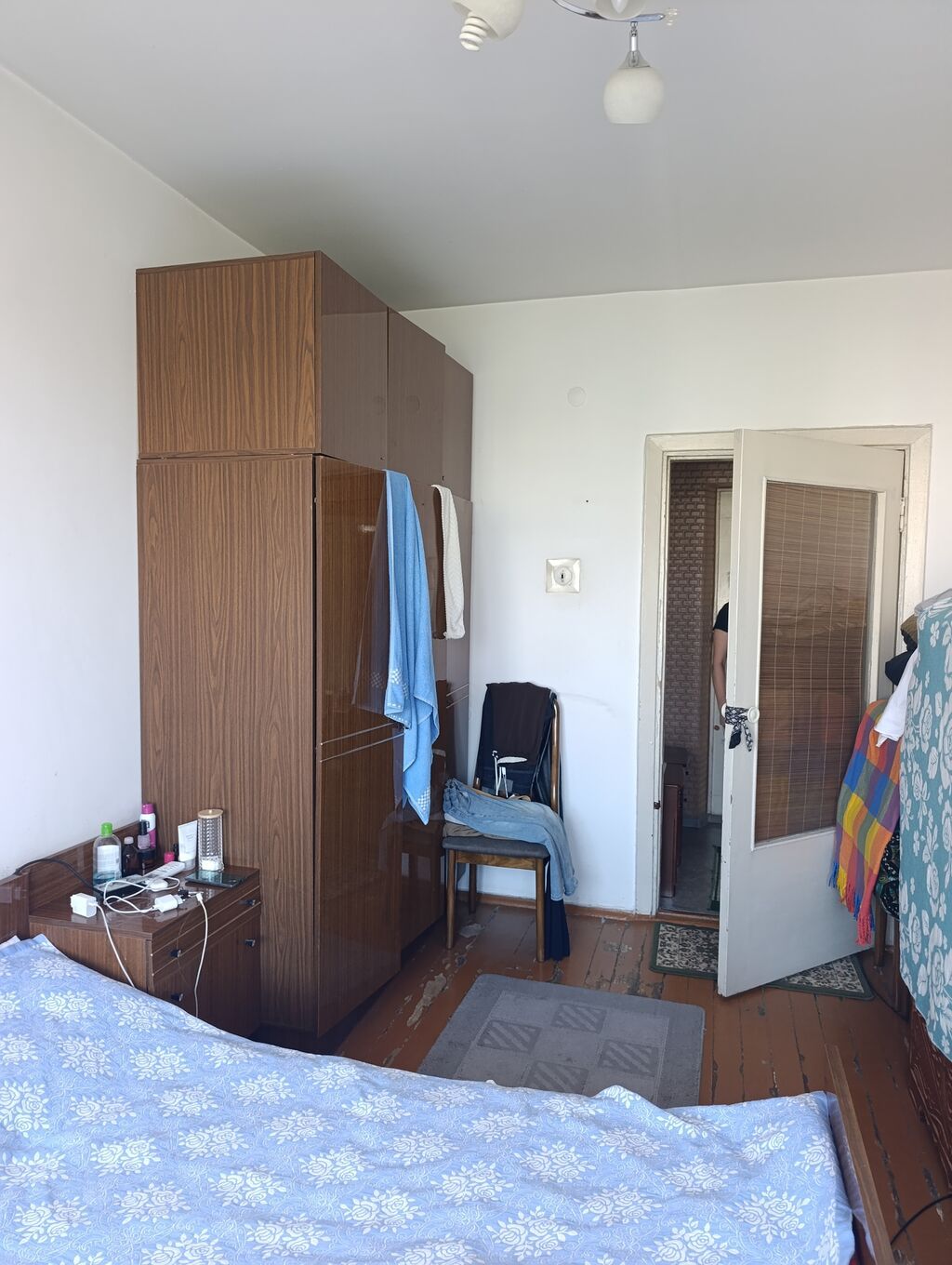 3 комнаты, 68 м², Золотой квадрат Индивидуалка, 5 этаж, Старый ремонт: фото 3
